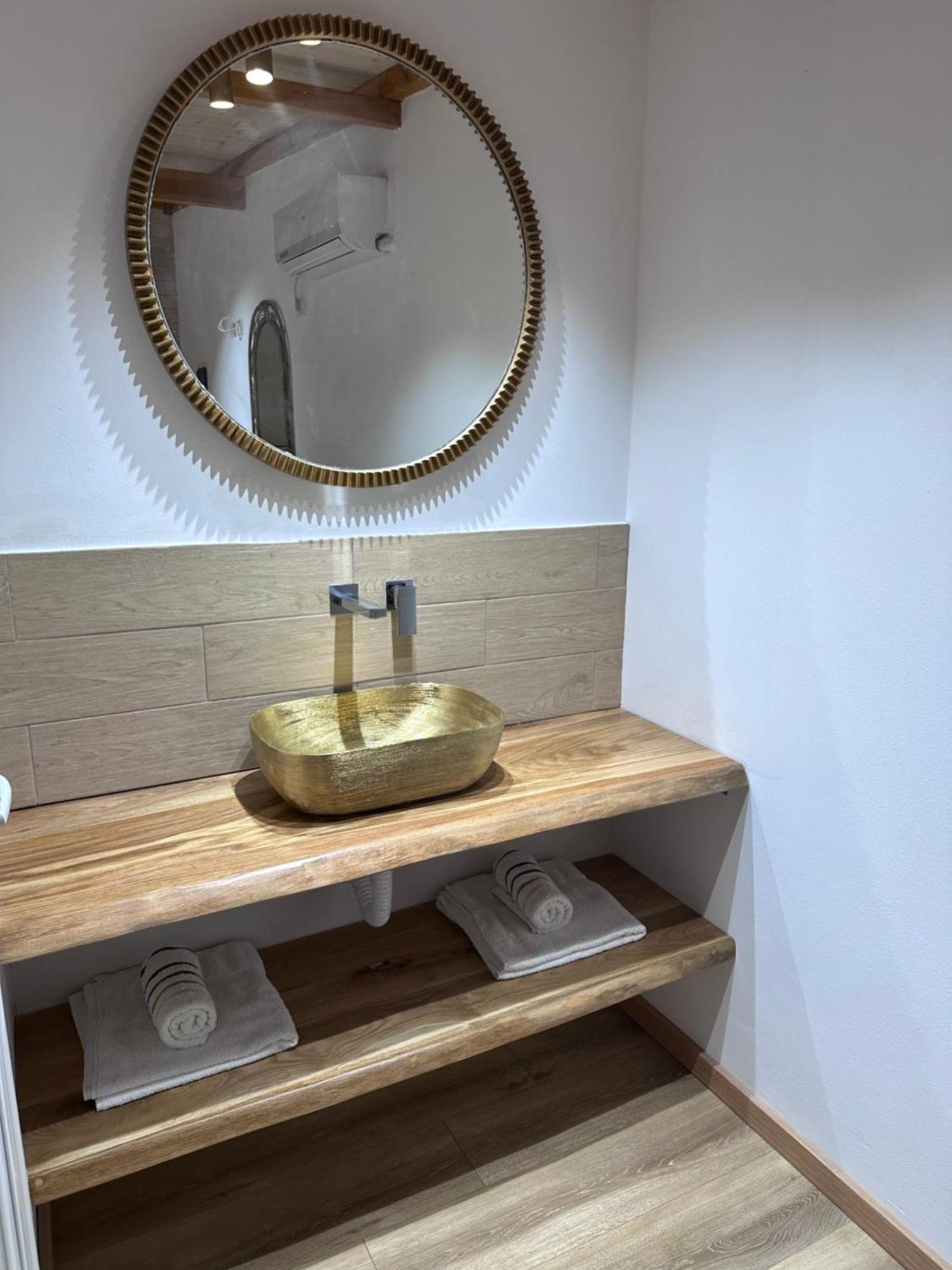 Nashos Bungalows Himare Fshat Εξωτερικό φωτογραφία