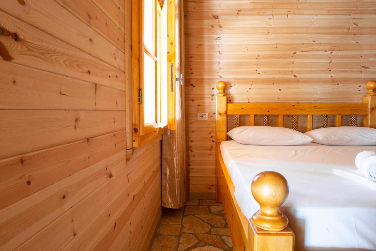 Nashos Bungalows Himare Fshat Εξωτερικό φωτογραφία
