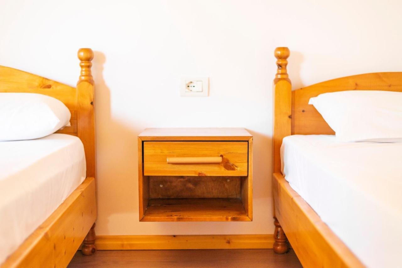 Nashos Bungalows Himare Fshat Εξωτερικό φωτογραφία