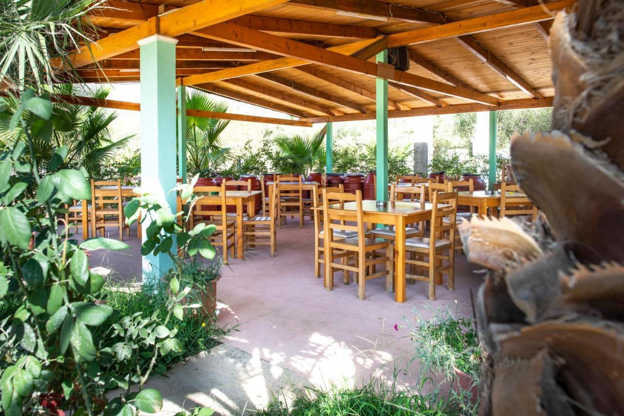Nashos Bungalows Himare Fshat Εξωτερικό φωτογραφία