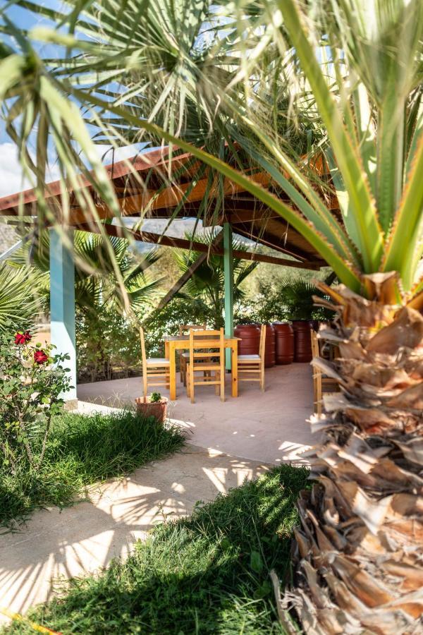 Nashos Bungalows Himare Fshat Εξωτερικό φωτογραφία